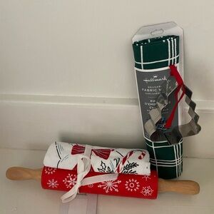 Hallmark Holiday Baking Set with Red and Green Accents